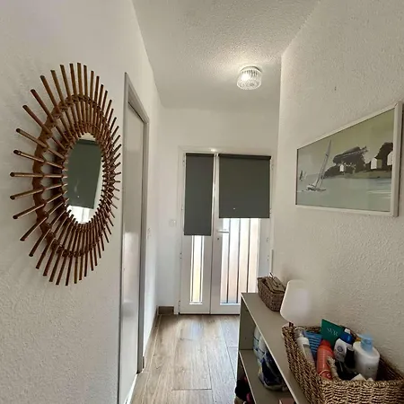 Апартаменты Appt 3 Pieces Avec Piscine Et Parking - Cap D'agde - Fr-1-249-456