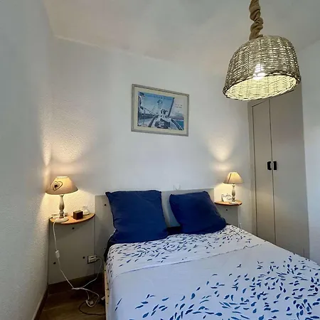 Appartement Appt 3 Pieces Avec Piscine Et Parking - Cap D'agde - Fr-1-249-456 *