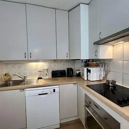 Appartement Appt 3 Pieces Avec Piscine Et Parking - Cap D'agde - Fr-1-249-456 *